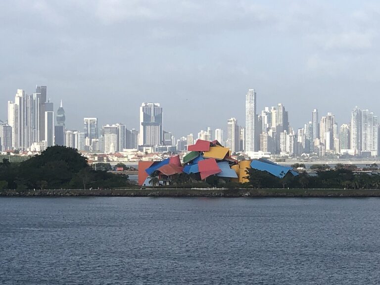 1440px frank gehrys biomuseum viewed from aboard ship close to the south end of the panama canal 2 768x576